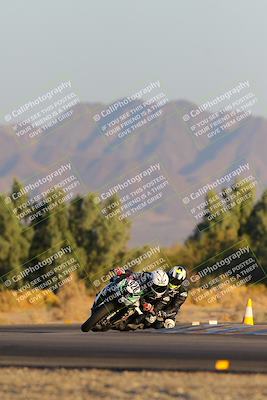 media/Nov-19-2023-CVMA (Sun) [[1f3d1b7ccb]]/Race 18 Supersport Middleweight/